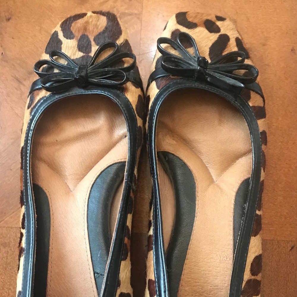 Leopard calf-hair flats with bow